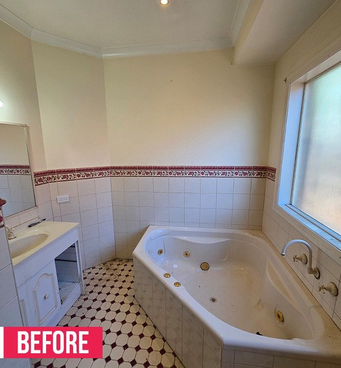 Beaconsfield bathroom before